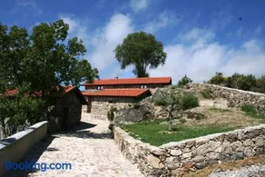Abrigo de Montanha - Image 1