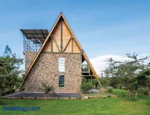 Tukuri Log Cabins - Image 1