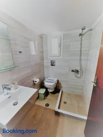 Anna's apartments - Image 4