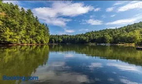 Lakefront Home with Private Dock on Lake Glenville - Image 1