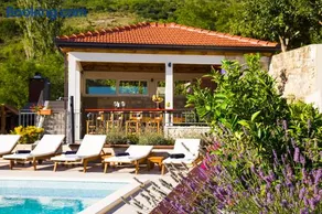 APARTMENT BELLA VISTA-heated pool, bbq, panoramic view near Split - Image 4