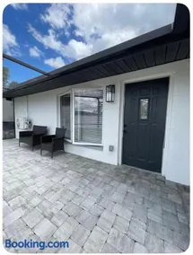 Woodridge,1 bedroom - Image 1