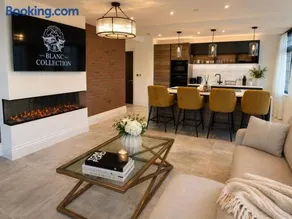 The Carriage House Residences - Image 2
