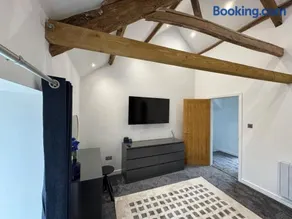 Manor View - Luxury Cottage Near Silverstone & Bicester - Image 5