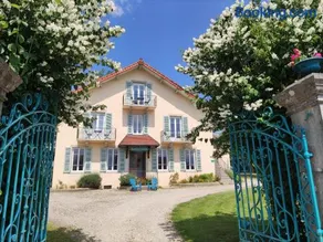 VILLAS-DU-LAC Appartements de vacances et Espace Spa privé - Image 1