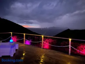 Palmaria Sky Bubbles Room - Image 5