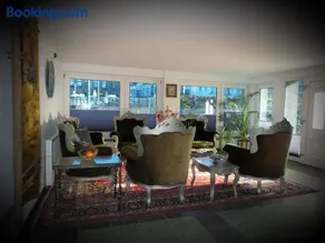 Erdgeschosswohnung im Stadtzentrum - Image 2