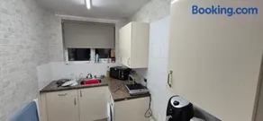 Bolton apartment - Image 3