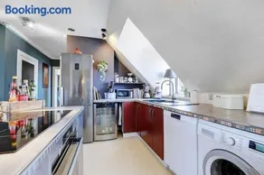 Comfortable stay in Copenhagen, single room in a shared flat - Image 1