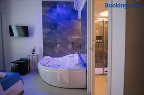 Ricci & Capricci Exclusive Room - Image 1
