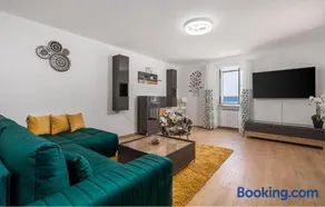 Beautiful Apartment In Moscenice - Image 3