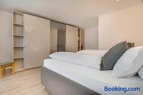 Köln-Pulheim Saphier Haus I15 min Köln Messe Lanxess I 180m2 über 4 Level I Komfort I P I Palmengarten I Babybett - Image 3