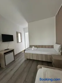 Motel Dacia - Image 4