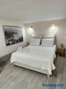 Venias Rooms - Image 4