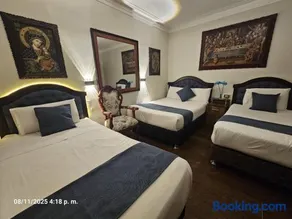 HC Gatsby Hoteles - Image 2