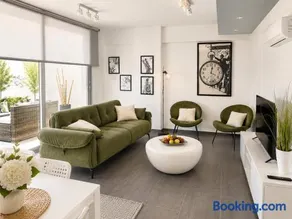 Dezo City Center Apartment - Image 2
