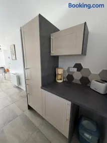 Charmante maison en pierre dans le morbihan - Image 1