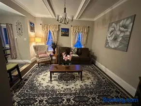 Spacious 3 Bedroom Near Train Station - Image 3
