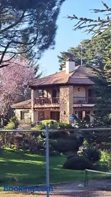 Magnífico Chalet y gran jardín frente a la sierra. - Image 1
