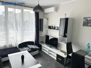 Budget Luxury Apartment - Absolutely New Building! - Image 2
