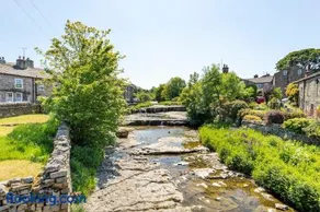 Rose Cottage. Family home on the river - Image 5