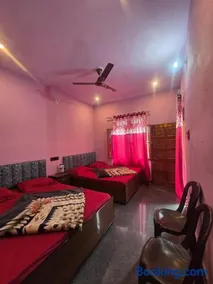 Maa Chandika Home Stay - Image 4