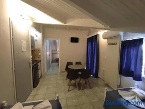 Venus Rooms - Image 3