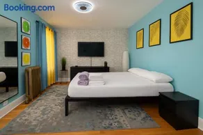 Blue style Room in Guesthouse - Image 3