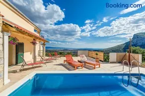 Holiday Home Marincello - Image 1