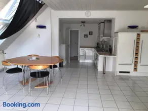 Top Wohnung in ruhiger Lage! - Image 1