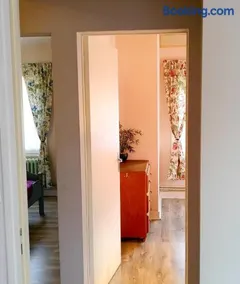Chez Petit - Image 2