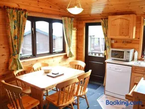 Glenmore Lodge - Image 2