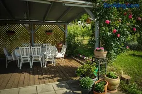 Pinot Gris House - Image 4