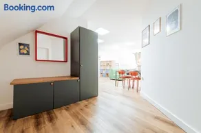 Modern Colorful Apartment Near Vranov Center - Image 1
