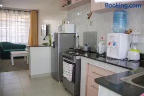 Kate Luxe Homes - 1 bedroom near Marriot hotel - Image 3