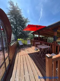 Roulotte avec spa privé - Image 2