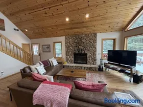Sandy Cove - Image 4