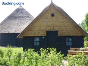 Gastenverblijf Lheederhof Lodges in monumentale boerderij - Image 1