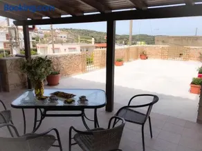 Antonia’s Home Alfa Village - Image 5