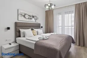 Divat Apartments - Central Smart Homes - Image 3