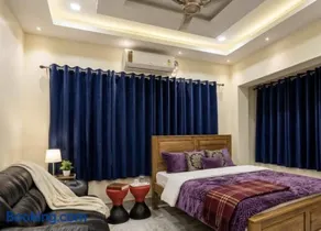 The Cozy Retreat - Image 1