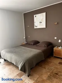 Studio Indépendant dans Villa - Image 3