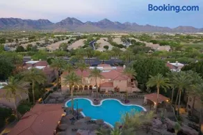 Enjoy two outdoor pools in this resort setting 1BD resort condo - Image 1