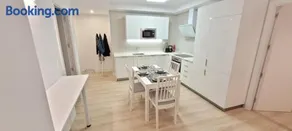 Cozy White Home in Getxo - Image 2