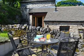 Ashes Farm - Ingleborough Barn Cottage, with 3 peaks views, Horton In Ribblesdale, Settle - Image 2
