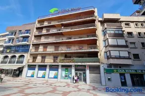 Céntrico y amplio piso en Béjar - Image 5