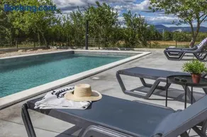 Apartment Mirna with Swimming Pool - Image 2