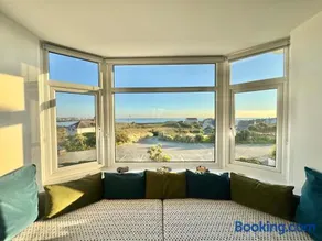Lagoon View - Sea View- Pet Friendly - 2 Bed Apt - En-suite - Image 4