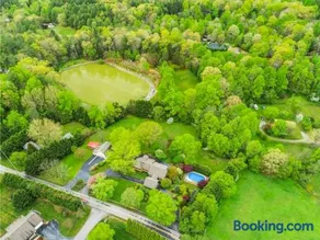 5 Acre Estate with Power and Water, MTR Option Also - Image 1