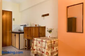 Cozy Archangelos apartments with private parking - Image 2